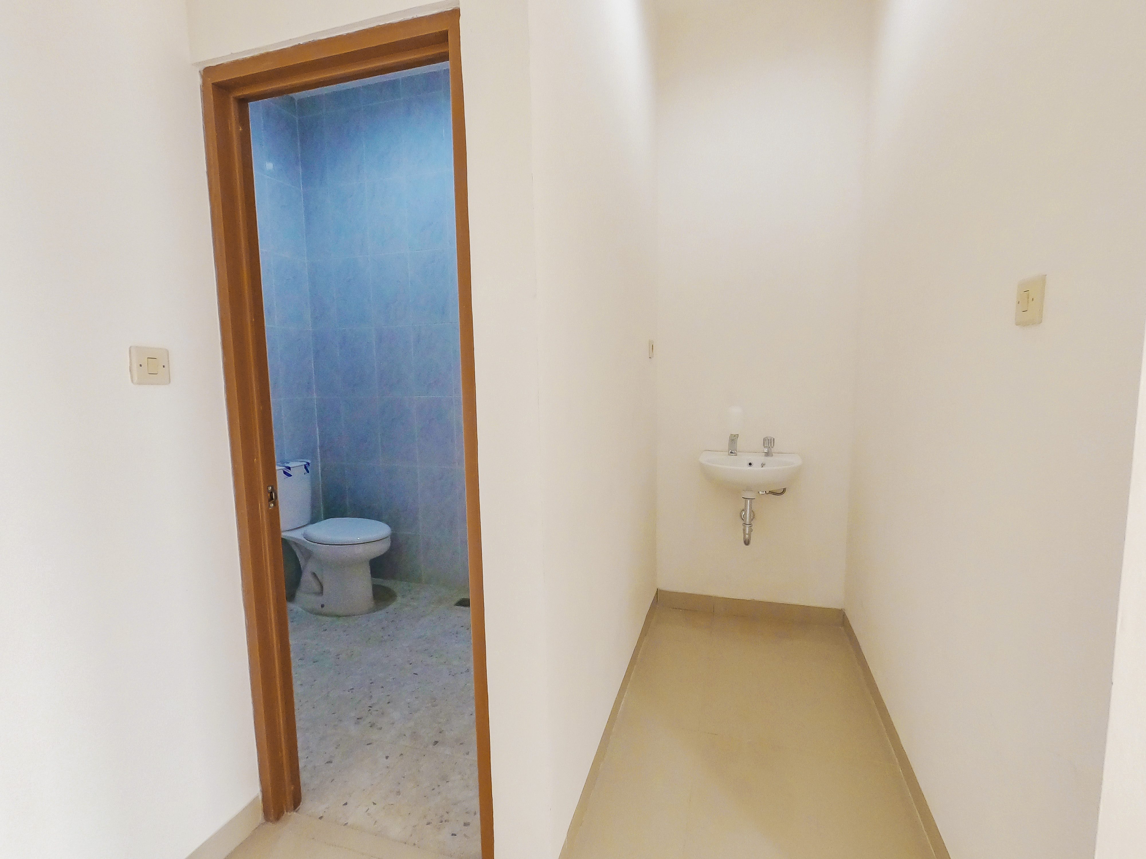 Rumah Baru Minimalis Modern 2 Lantai di Serpong - Foto 10