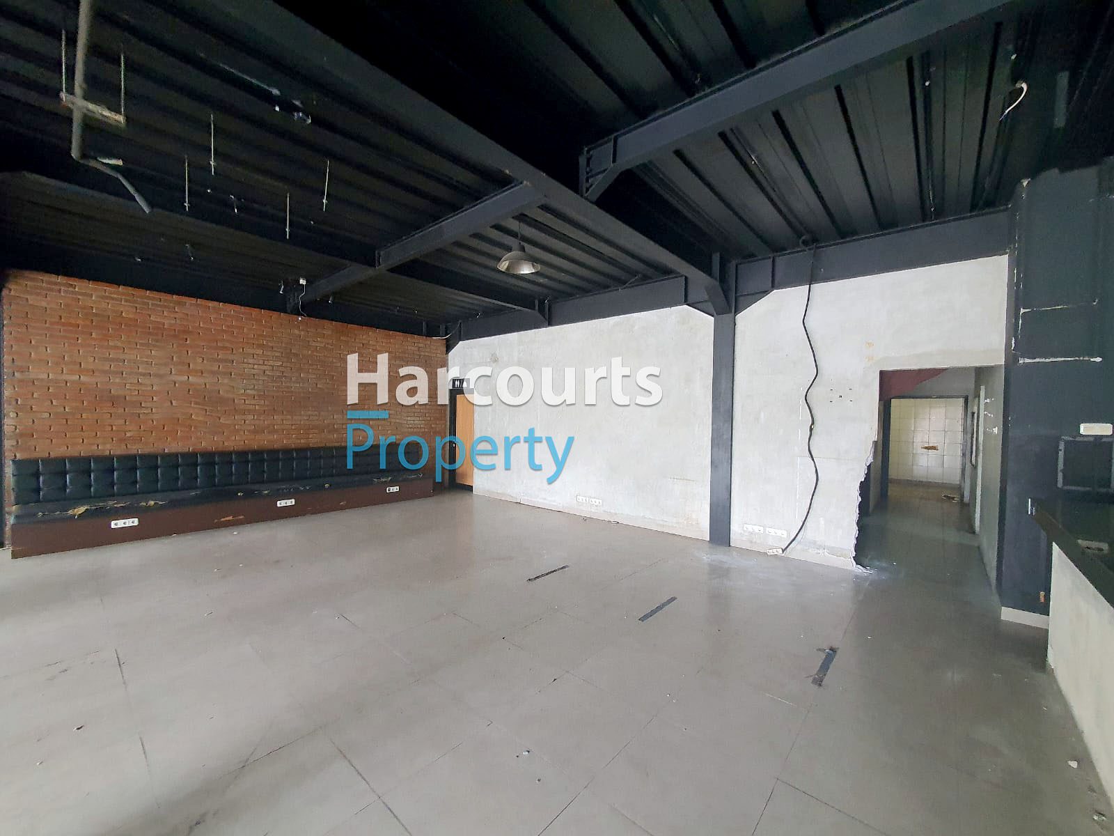 Dijual Tanah Lokasi Strategis Untuk Usaha Area Cinere - Foto 5