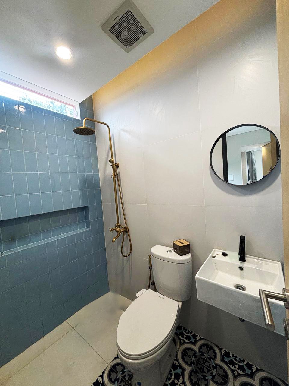 Rumah Hoek SHM Aesthetic Minimalis Siap Huni Bonus AC - Foto 9