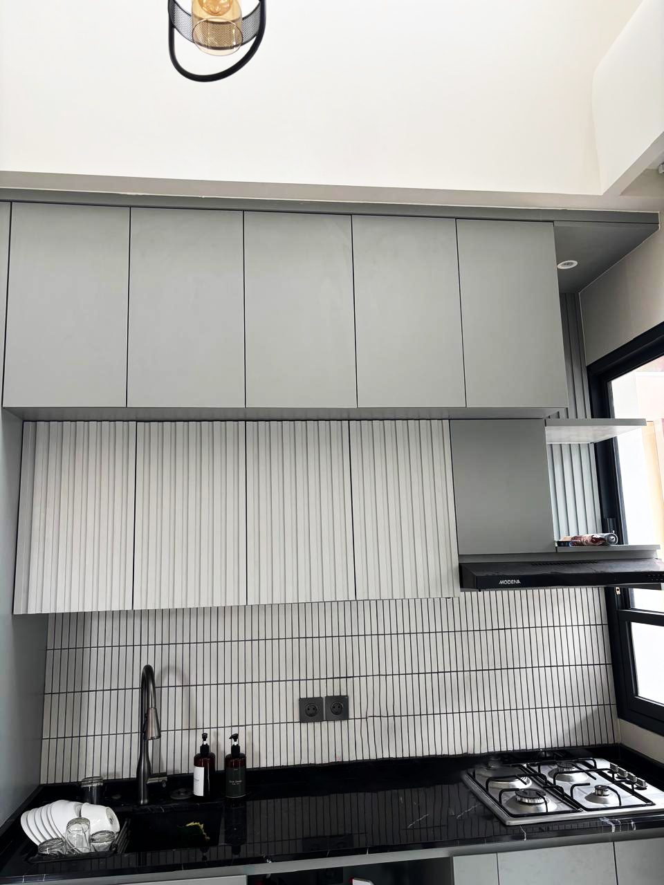 Rumah Hoek SHM Aesthetic Minimalis Siap Huni Bonus AC - Foto 10