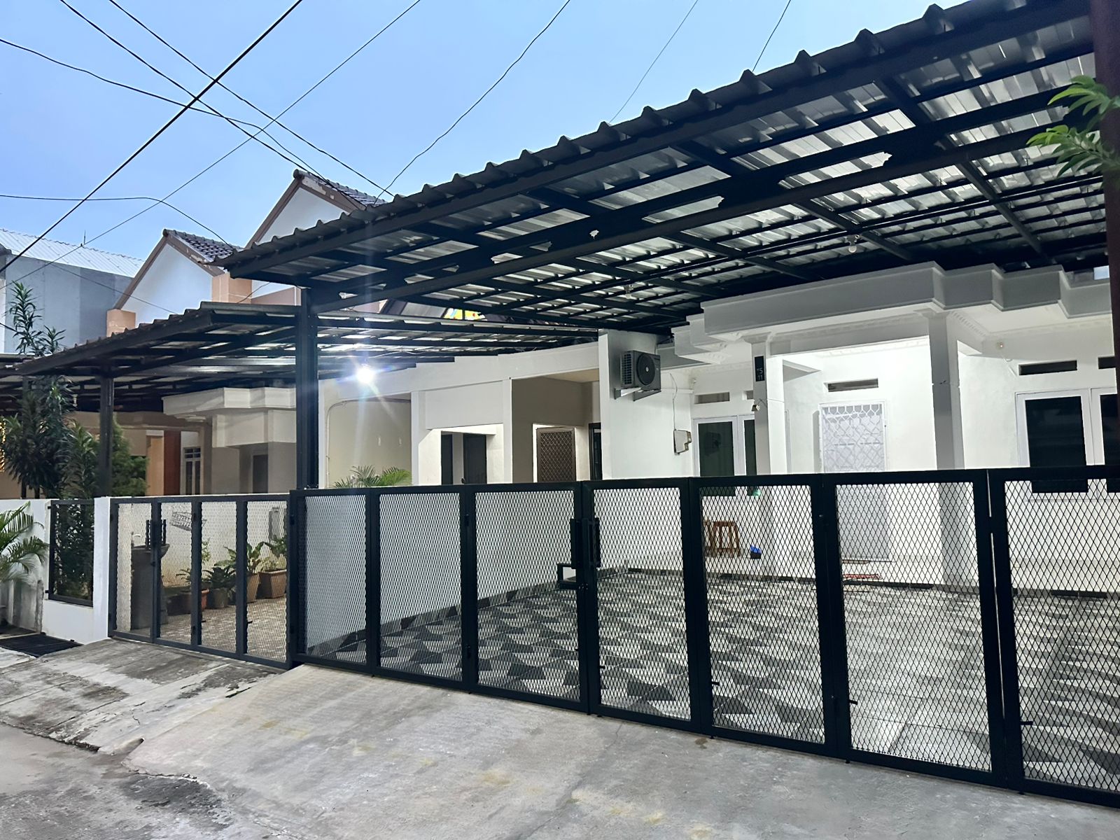 Rumah Baru Renovasi di Graha Raya Cluster Bougenville Loka, Tangerang Selatan - Foto 2