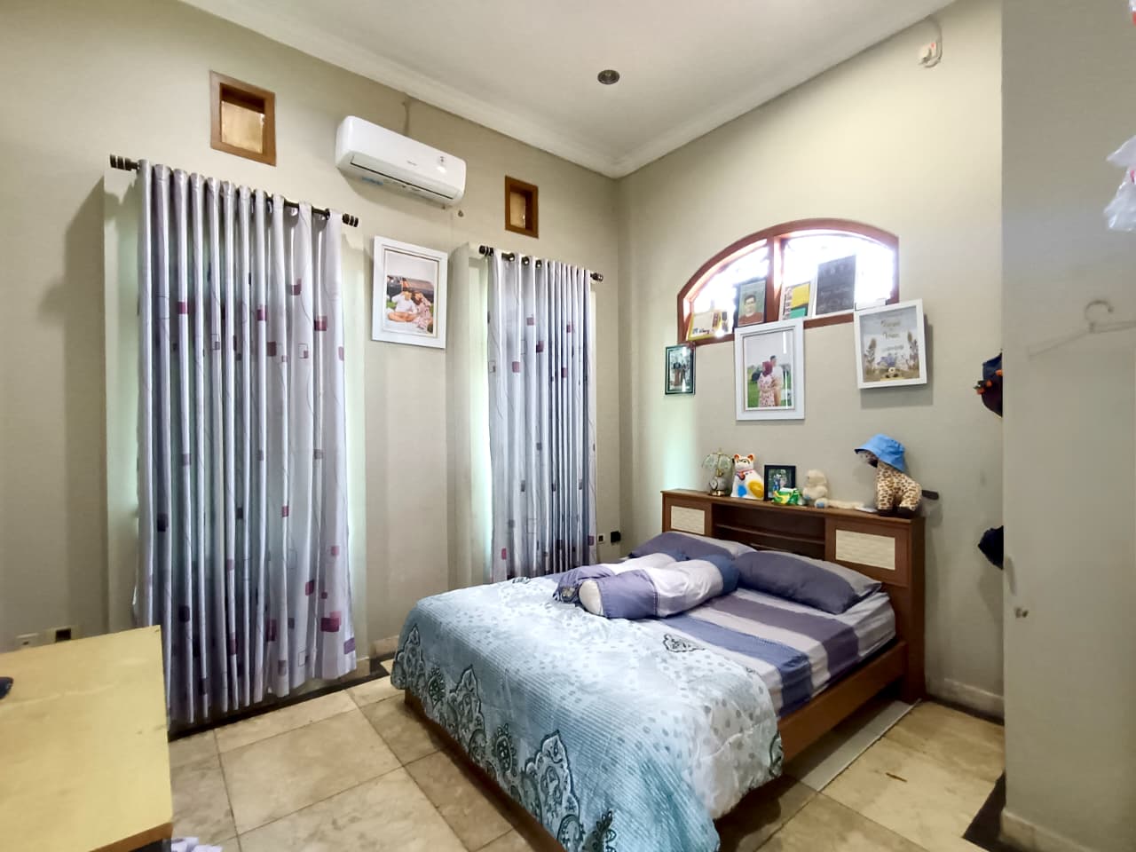 Rumah Mewah 2 Lantai di Kartasura – Lokasi Strategis Dekat RS, Sekolah, dan Kuliner - Foto 3