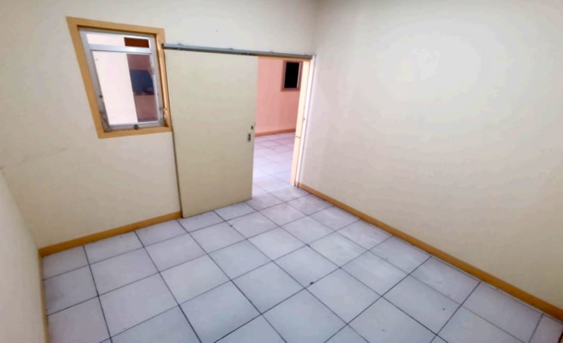 Kesempatan Investasi Kost Murah di Solo! 7 Kamar, Dekat RS &amp; Pusat Kuliner - Foto 3